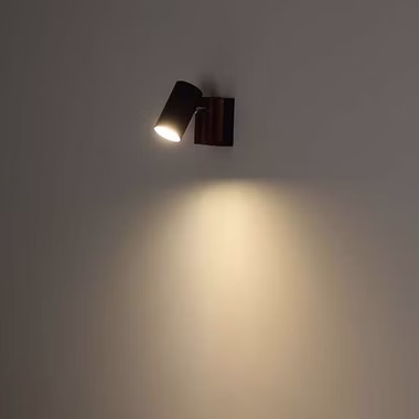 147392-A.jpg 147392-A.jpg