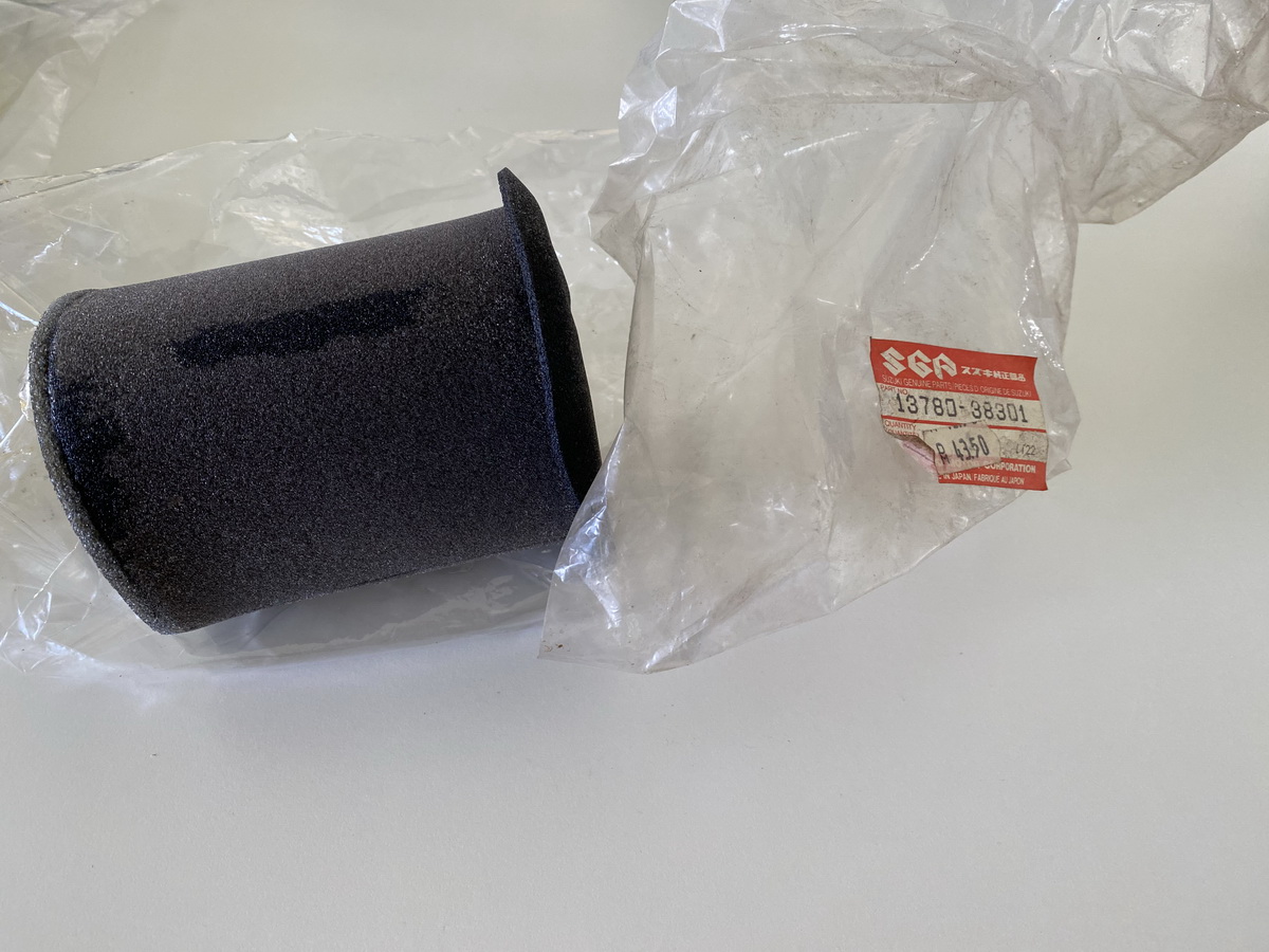 Suzuki Luftfilter 13780-38301 Air Cleaner original GN GS - NEU | eBay