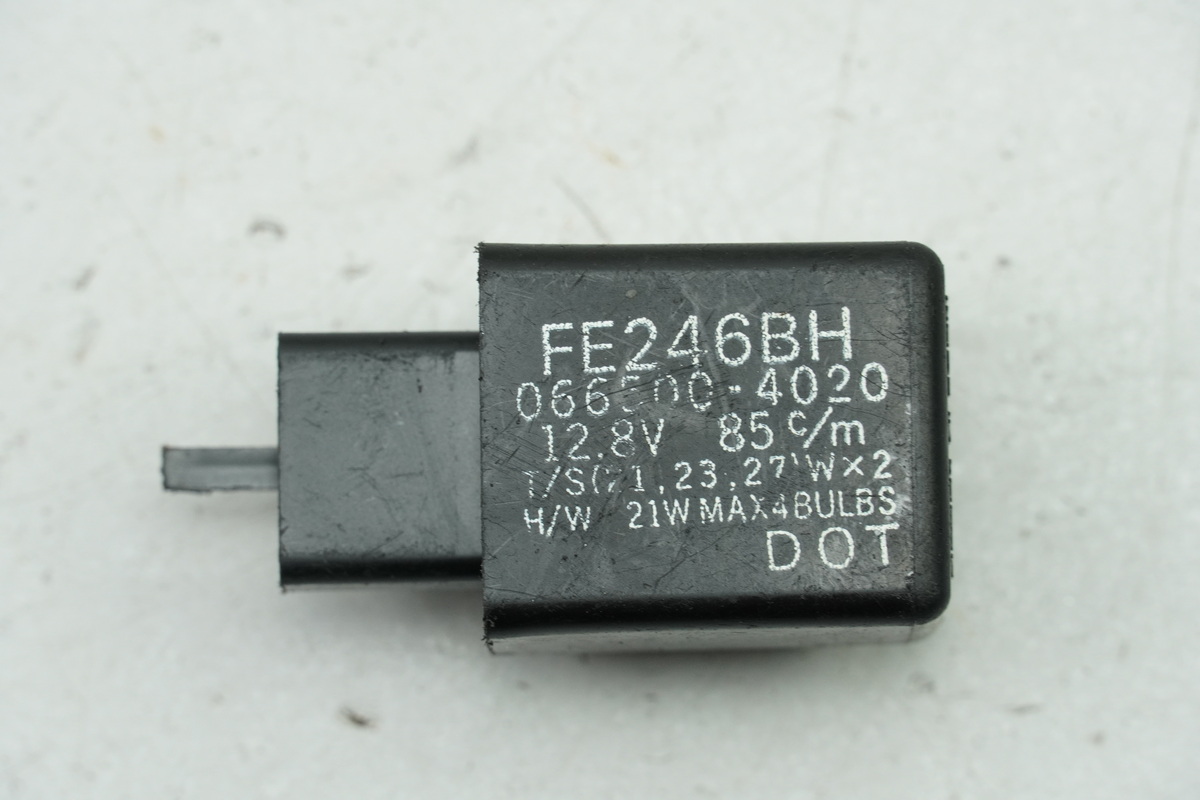 Ｋ KAWASAKI VN 900 C 11A CUSTOM Blinkrelais Blinkgeber FE246BH