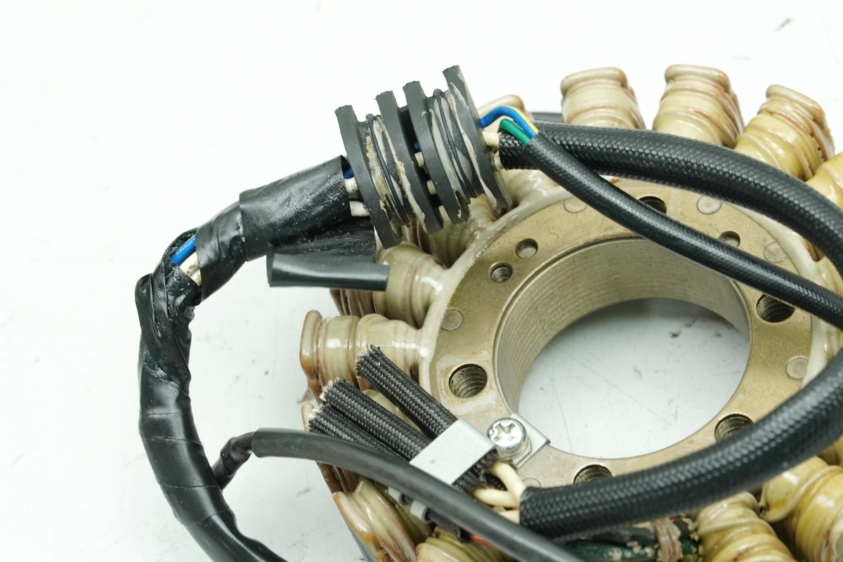 Aprilia Pegaso 650 660 Strada Lima Stator original Lichtmaschine