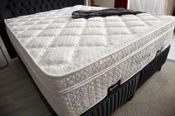 IMG-9907-6392e36c-293e-419f-8173-5772a1203f08.jpg IMG-9907-6392e36c-293e-419f-8173-5772a1203f08.jpg