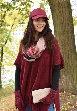 5-Panel Mesh Cap Look