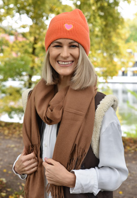 Weicher Schal Uni mit Fransen Look