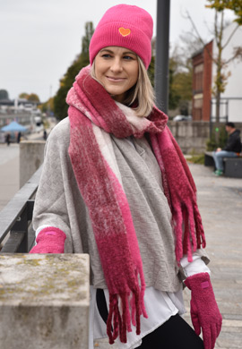 Karo Webschal mit langen Fransen Look