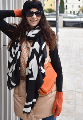 Schal mit Graphic Lines Muster Look