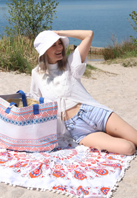Rechteckiges Strandtuch mit Paisley Ornament Muster Look
