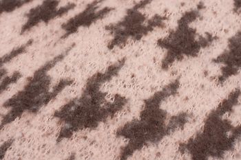 styleBREAKER Damen Web Schal mit Pepita Hahnentritt Muster in asymmetrischer Form, warm Winter weich, Stola 01017135