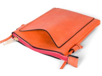 styleBREAKER Damen Mini Umhängetasche mit Blumen Lasercut Cutout Muster und Strass | kleine Crossbody Bag Schultertasche Handytasche 14,5 x 19 cm