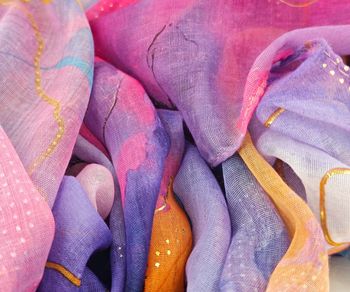 styleBREAKER Damen Schlauchschal Aquarell Glow mit Metallic Akzenten leichter Loop Schal weich fließend atmungsaktiv für Frühling und Sommer