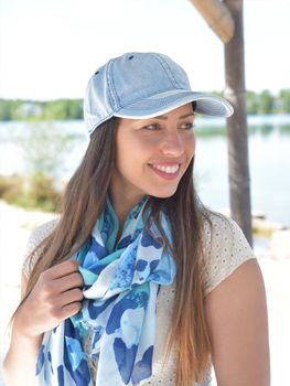 styleBREAKER Jeans Baseball Cap Unisex | Denim Basecap mit Verstellbarer Schnalle | 6-Panel Cap mit Gebogenem Schirm & Luftlöchern | Atmungsaktive Baumwoll-Mütze für Damen & Herren