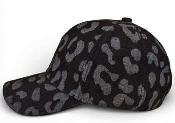 styleBREAKER Baseball Cap Jeans mit Leo Muster | 6-Panel Kappe aus Baumwolle verstellbar | Unisex Basecap Animal Print für Sport & Freizeit