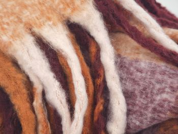 styleBREAKER Damen Webschal mit Karo Muster | Langer Schal mit dicken, langen Fransen | weicher Winter Strickschal warmes Material Stola