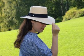 Bolero-Panamahut mit Schleife & UV-Schutz 50+ von Hut-Breiter in braun Bolero-Panamahut mit Schleife & UV-Schutz 50+ von Hut-Breiter in braun
