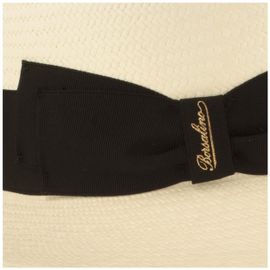 Borsalino eleganter hochwertig gefertigter Panamahut Glocke in beige Borsalino eleganter hochwertig gefertigter Panamahut Glocke in beige