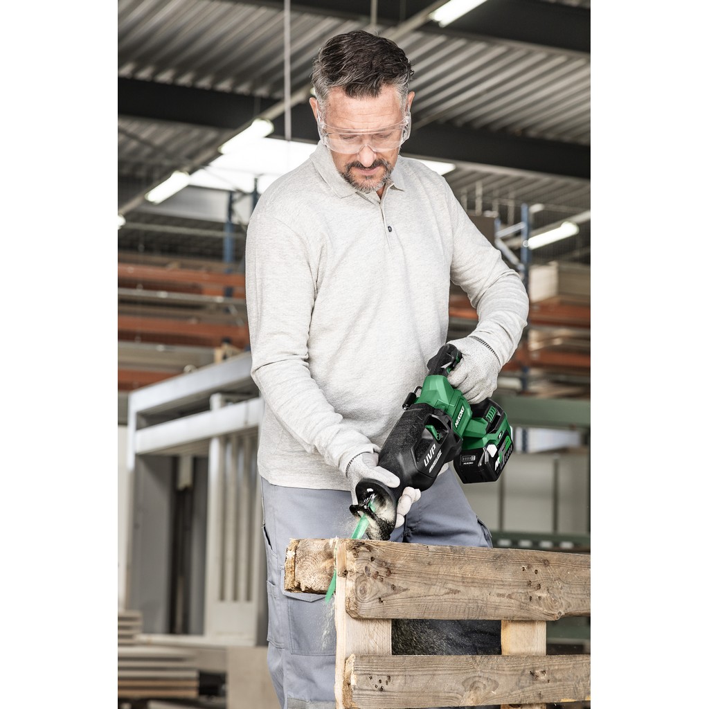 HiKoKi 36 V Akku Säbelsäge 3000 u/min für Holz Stahl Edelstahl Rohre CR36DAW4Z HiKoKi 36 V Akku Säbelsäge 3000 u/min für Holz Stahl Edelstahl Rohre CR36DAW4Z