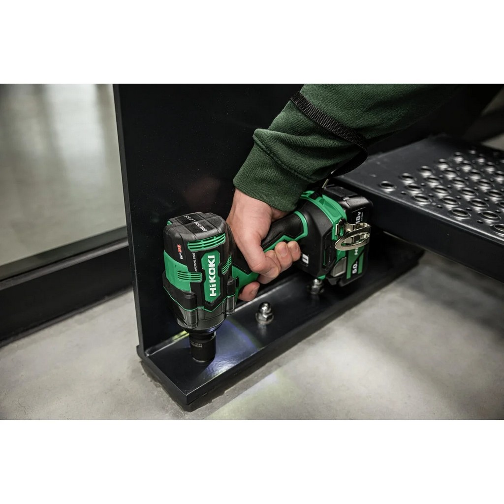 HiKoKi Akku-Schlagschrauber WR18DHW2Z + Steckschlüssel-Box+Akku+Schnellladegerät HiKoKi Akku-Schlagschrauber WR18DHW2Z + Steckschlüssel-Box+Akku+Schnellladegerät