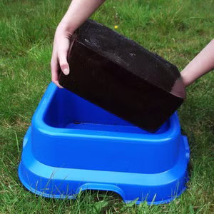 Derby Horslyx Standhalter für 15kg Derby Horslyx Leckmasse 1 Stück