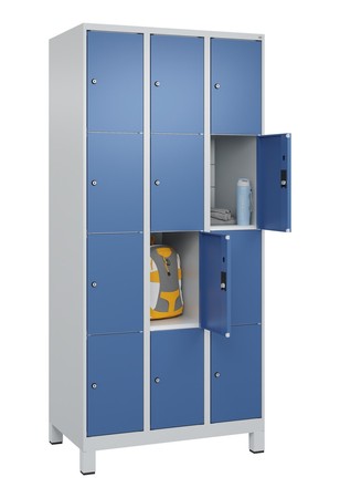  C+P Schließfachschrank Classic PLUS, Füße, 3 Abteile, 1950x900x500mm, 7035/5023  