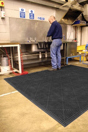  COBA Flexideck Black corner 4/pack;  ArtikelNr: FD010004  