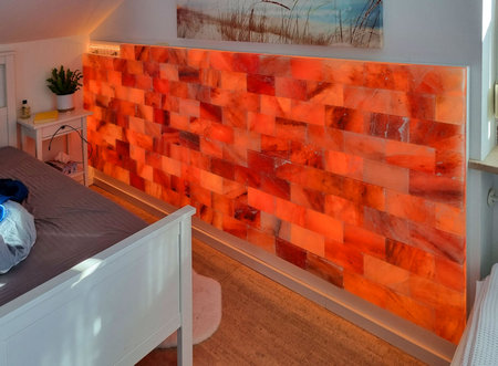 Salzwand im Schlafzimmer 3x1 meter