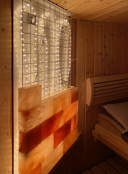 Salzwand in einer Sauna