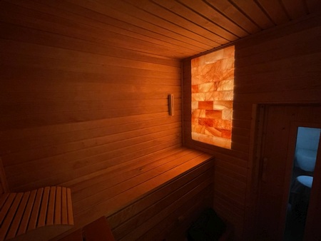 Sauna-Salzwand nach 3 1/2 Jahren immer noch Top