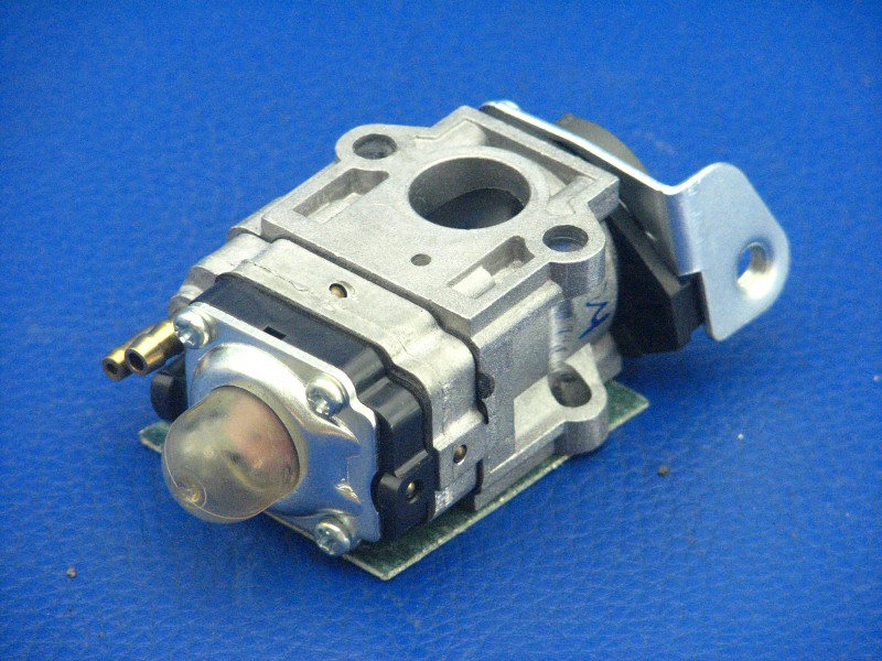 Vergaser aus Fuxtec FXMT152 Multifunktionssense Motorsense