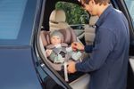 Britax Römer Swivel 2 Reboard Kindersitz (0-7 Jahre)