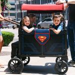 Wonderfold W4 Luxe Pro Kinderwagen für 4 Kinder / Bollerwagen Superman Edition