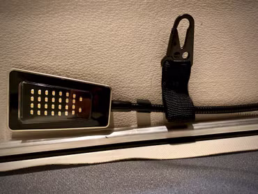 Practical roof hanger with carabiner for Mercedes-Benz Marco Polo (W447) from 2014 onwards