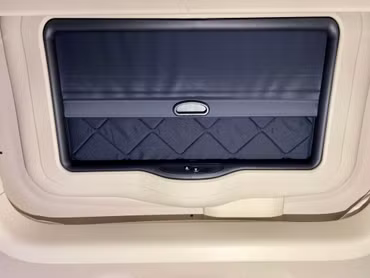 Sunroof insulation - thermal mat for Mercedes-Benz Marco Polo, Horizon, Activity (W447) & Mercedes-Benz V-Class / Vito from 2014 onwards (Black) | Black
