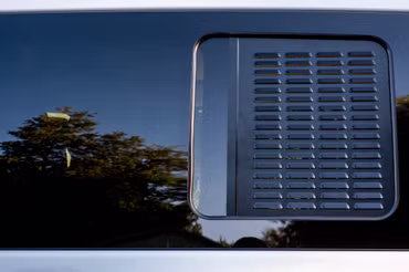 Westfalia ventilation grille for sliding window left above kitchen unit suitable for Mercedes-Benz Marco Polo W447
