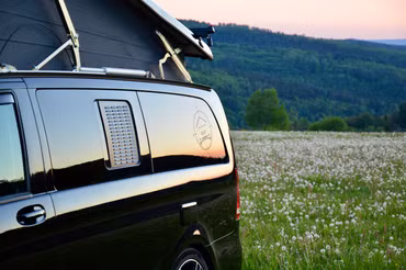 Westfalia ventilation grille for sliding window left above kitchen unit suitable for Mercedes-Benz Marco Polo W447
