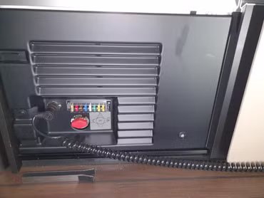 Thitronik G.A.S.-pro gas alarm for fixed installation - connection to the body battery