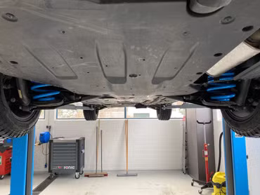 Reinforced springs for Mercedes-Benz V-Class, Vito (Tourer), Marco Polo, Horizon, Activity W447 from year of manufacture 10.2014
