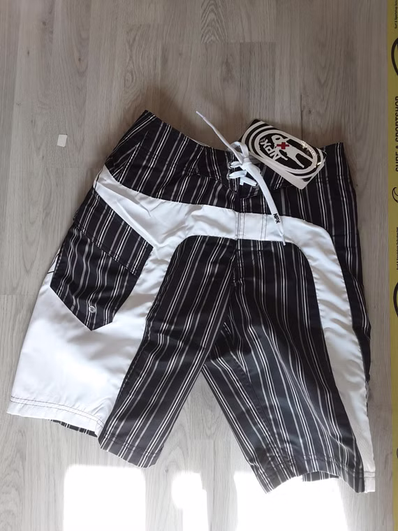 Men Stealth black Boardshort Neilpryde S