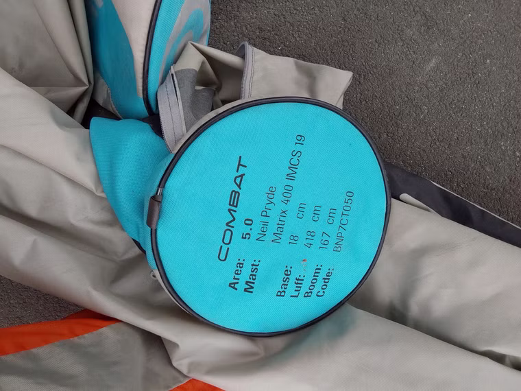 Combat blue Windsurf Segel Neilpryde gebraucht 5.0