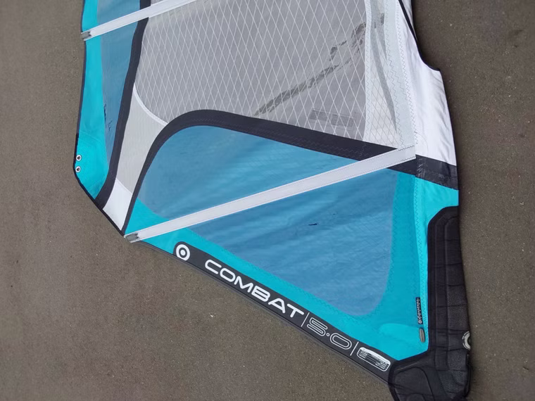 Combat blue Windsurf Segel Neilpryde gebraucht 5.0