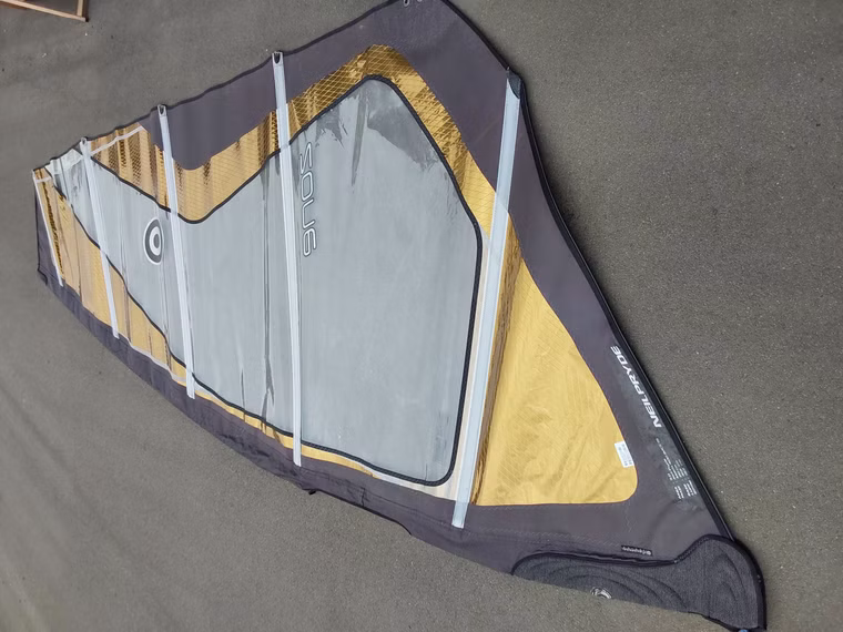 Zone gold Windsurf Segel Neilpryde gebraucht 5.0