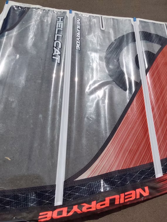 Hellcat Windsurf Segel Neilpryde gebraucht 7.2