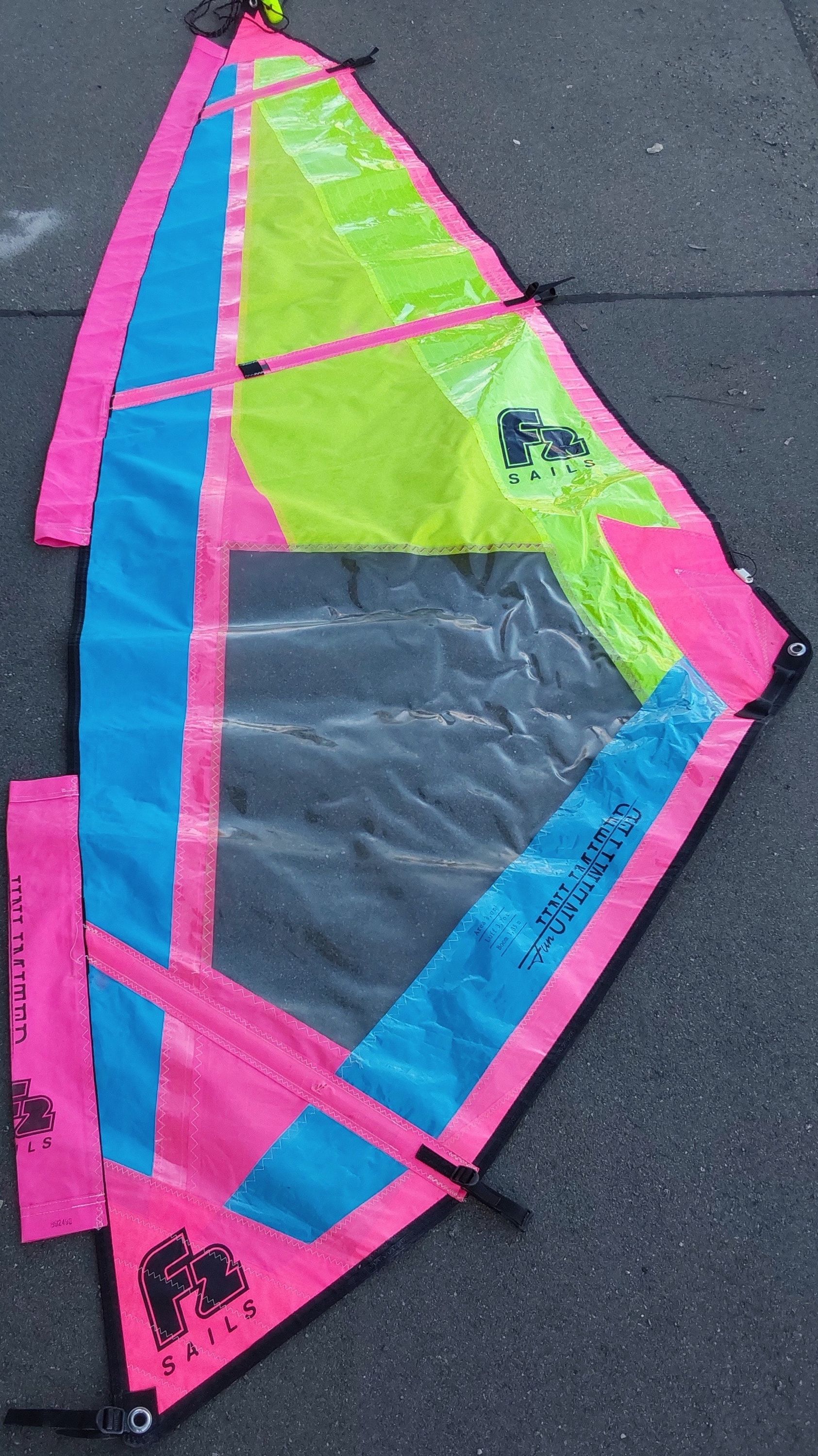 F2 Windsurf Segel Unlimited gebraucht günstig Einsteiger surf