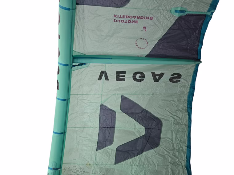 Vegas C02 mint Kite Duotone 2023 gebraucht 12.0