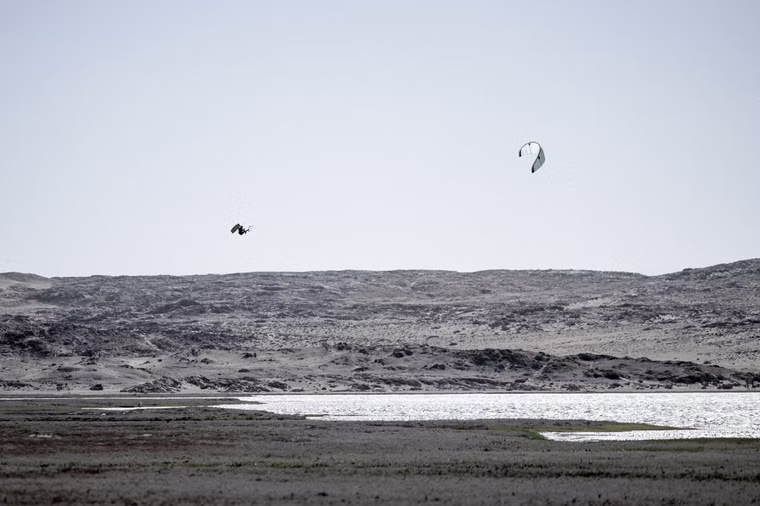 Static 2/2 Shorty SS Back Zip men Neopren Herren ION 2025 900 black