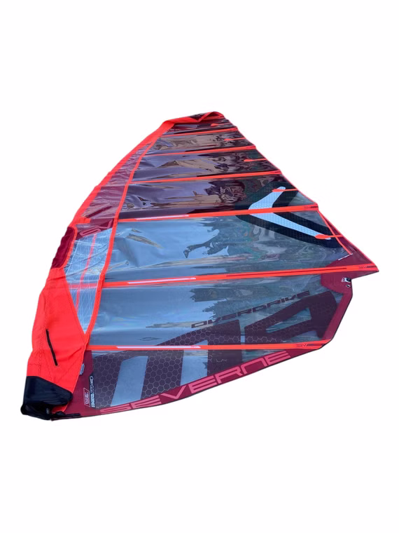 Overdrive M4 Windsurfsegel Severne 2023 gebraucht 8.6