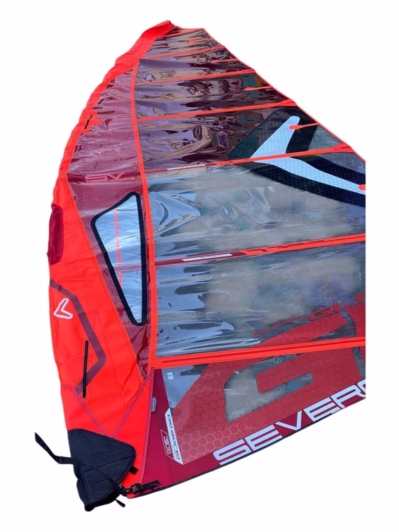 HGO iQFoil Windsurfsegel Severne 2023 gebraucht 9.0