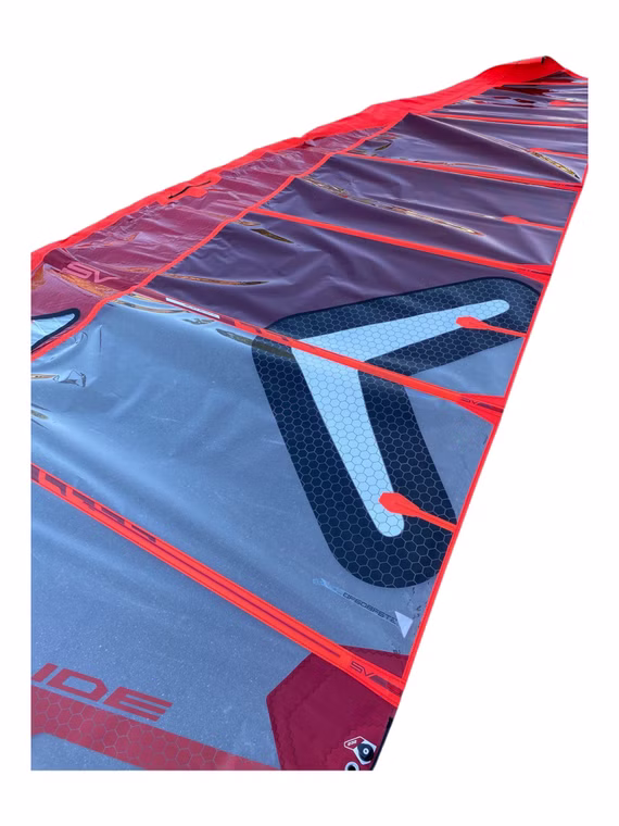 HGO iQFoil Windsurfsegel Severne 2023 gebraucht 9.0