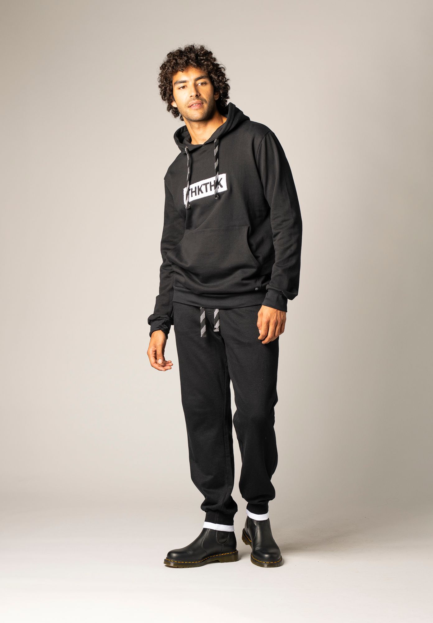 THK Patch TT1024 Hoodie Unisex Black THK Patch TT1024 Hoodie Unisex Black