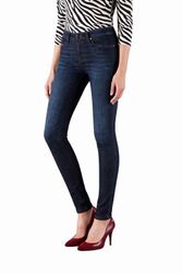 Skinzee-0843F--1-.jpg Skinzee-0843F--1-.jpg