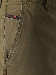 817bq64P14L.jpg 817bq64P14L.jpg