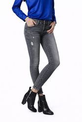 Skinzee-Low-Zip-0675I--3-.jpg Skinzee-Low-Zip-0675I--3-.jpg